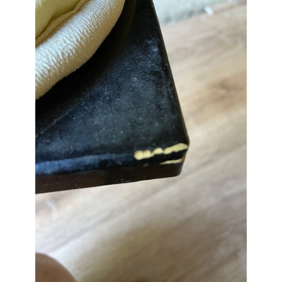 Vintage Handmade Japanese GEISHA DOLL Cloth Face & Hands Black Floral KIMONO - Picture 6 of 7